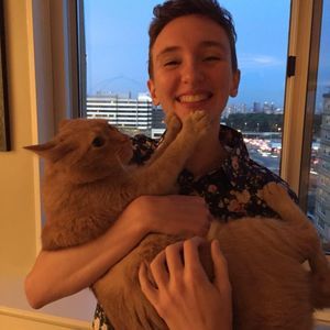 Meet your Posher, Claire